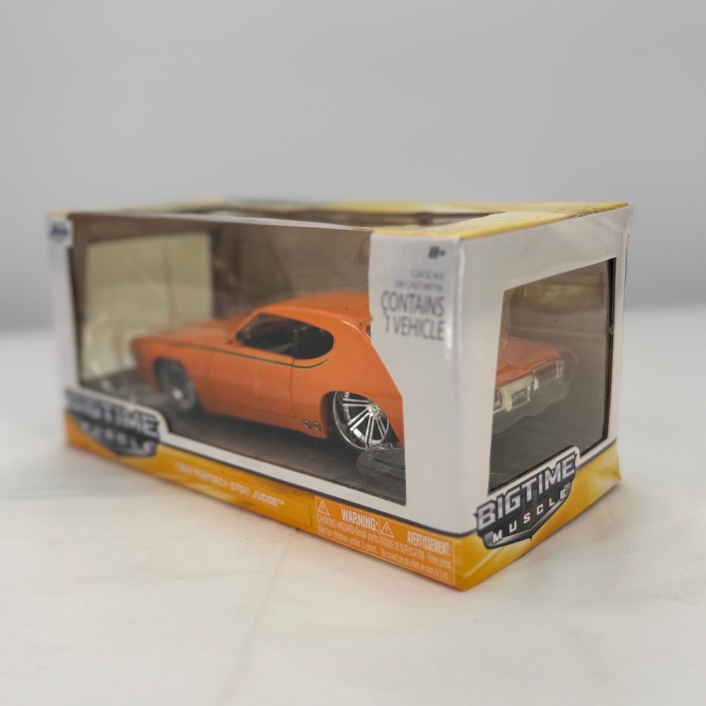 Jada Bigtime Muscle 1969 Pontiac GTO Judge Orange 1:24 Die Cast Car 90060 - Picture 10 of 14